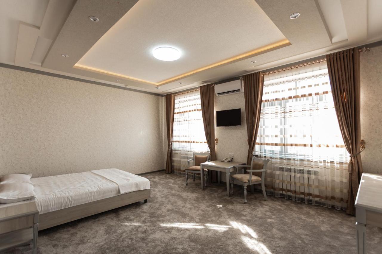 DIYOR Hotel Margilan Marghilon Buitenkant foto