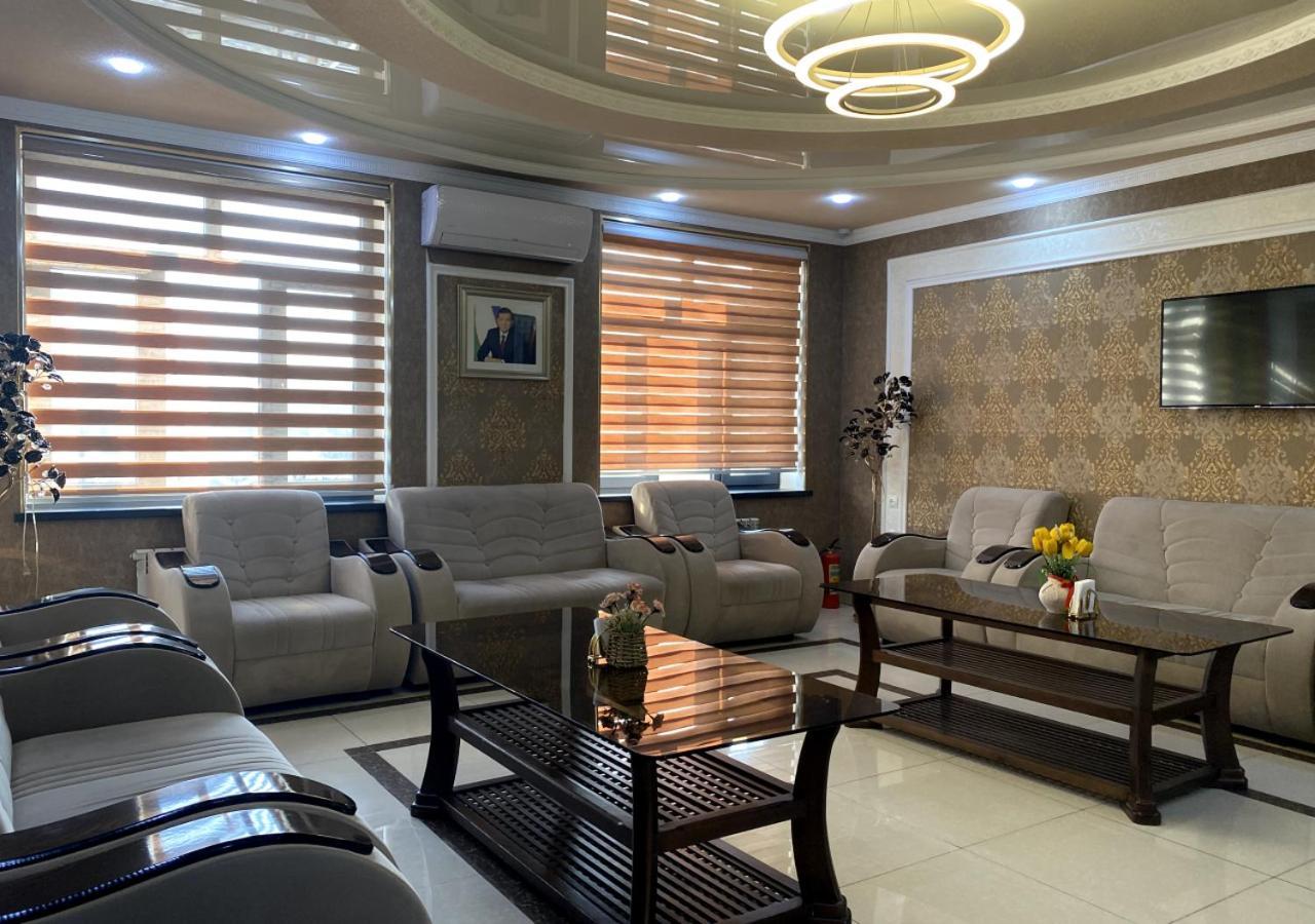 DIYOR Hotel Margilan Marghilon Buitenkant foto